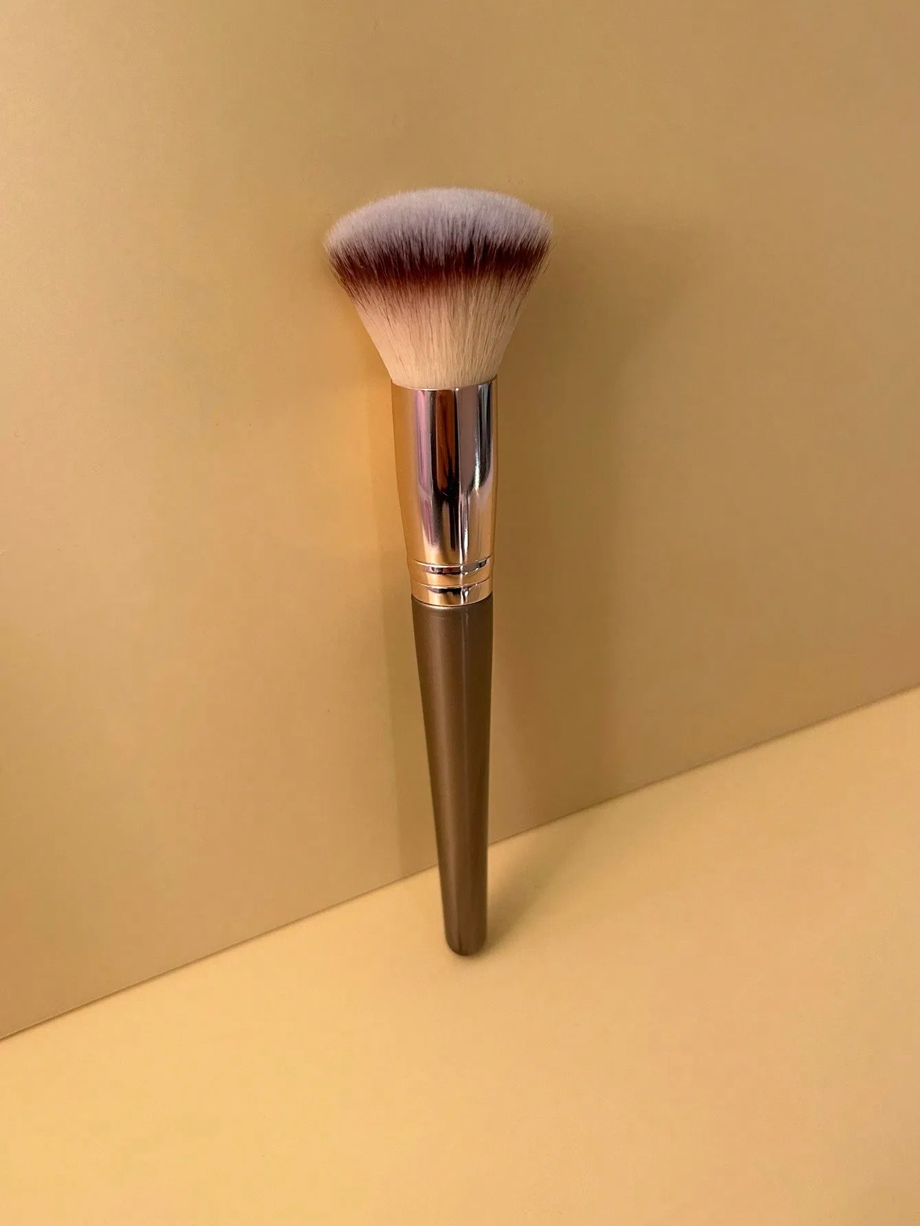 1pc Blush Brush Black Friday