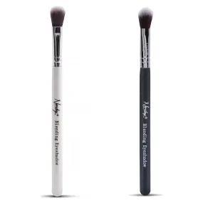 Blending Eyeshadow