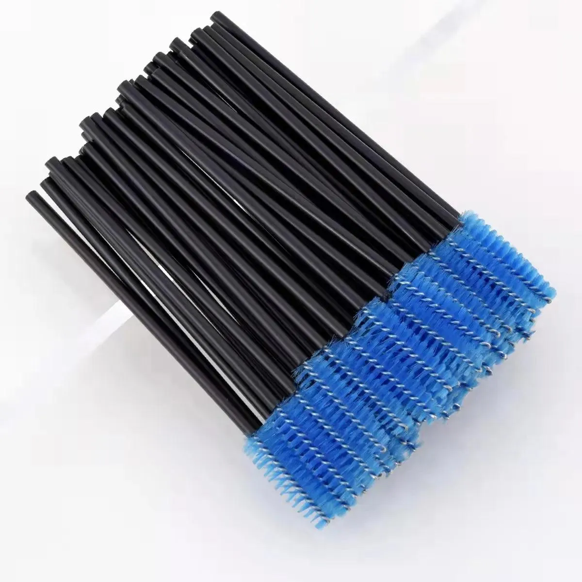 Disposable Eyelash Brush Set: Elevate Your Makeup Game with Precision Tools