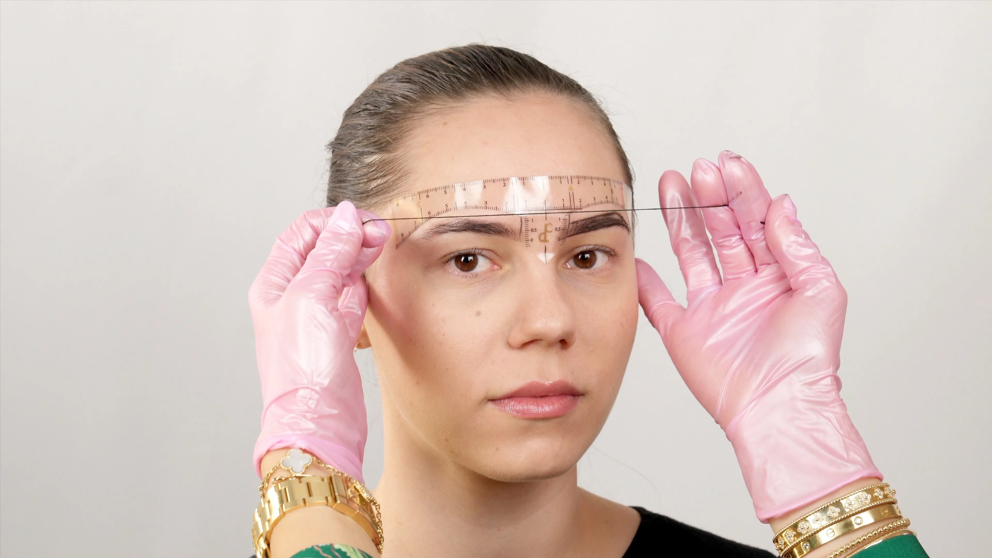 "Golden Brows" Eyebrow Ruler (Roll of 50)