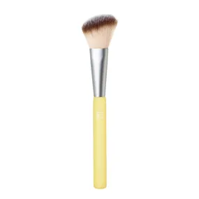The Angle Blush Brush
